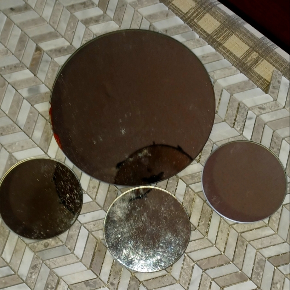 😁 4/$10 Mirror set